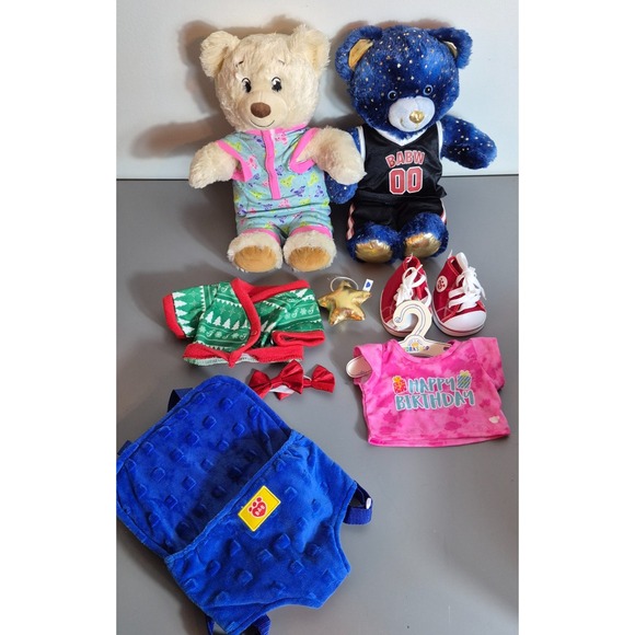 Build-A-Bear Workshop Other - Build A Bear Workshop 13 Piece Lot 2 Bears plus Backpack and Clothes